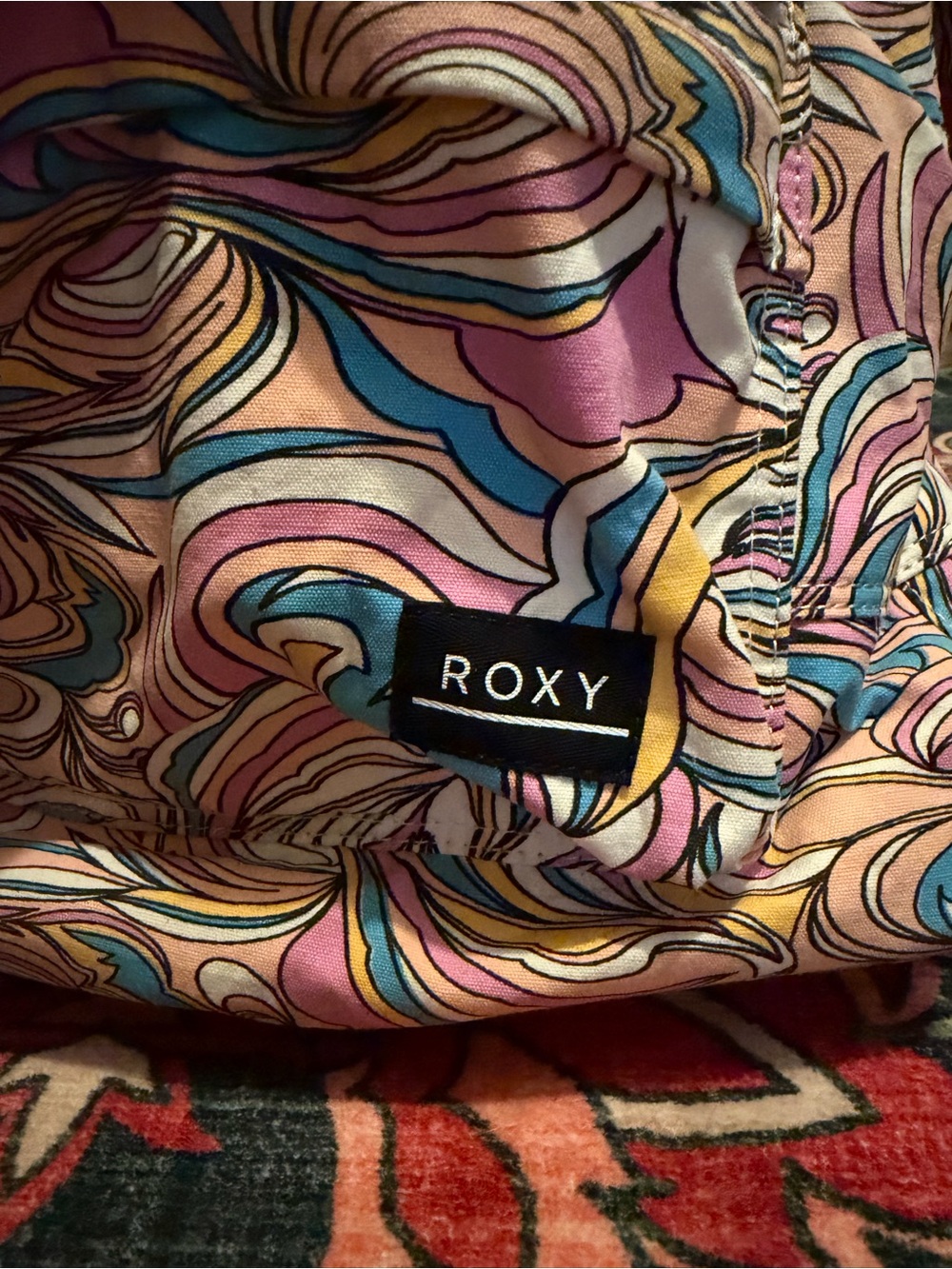 🌈 Roxy Psychedelic Swirl Mini Backpack - Picture 4 of 8